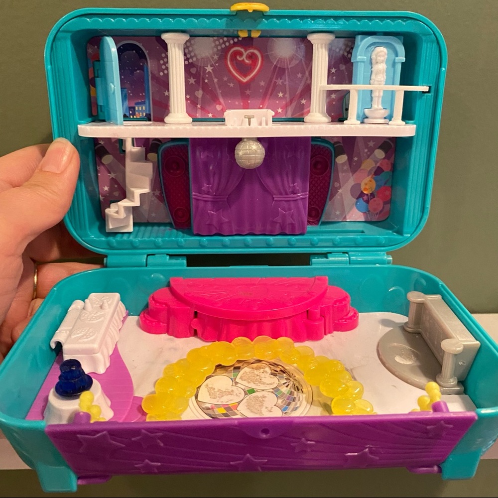 Polly Pocket Hidden Places Dance Party